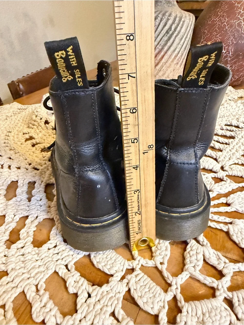 Dr Martens Luana Black Leather Combat Boots 7 AirWair 7 grunge punk 90’s